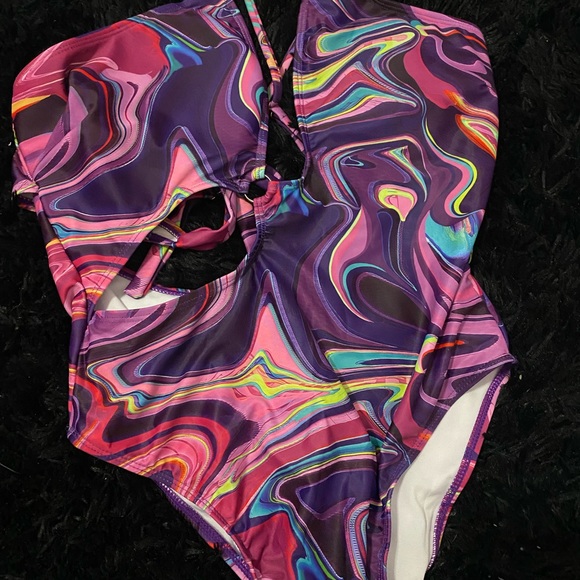 Bathing Suit - Picture 2 of 2